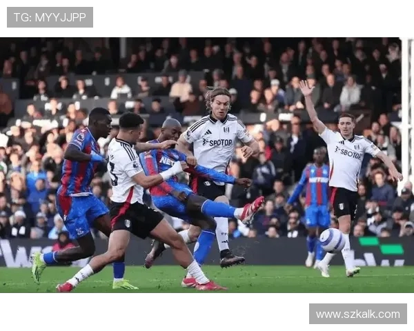 沃特金斯替补梅开二度阿斯顿维拉客胜切尔西一比二英超焦点战逆转取胜